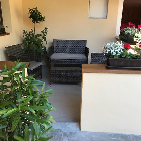 Komfort Apartman Vác Екстериор снимка